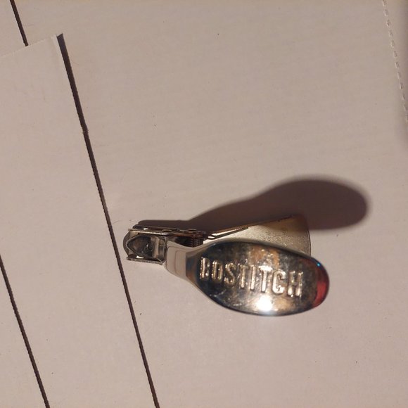 Bostitch staple remover - Picture 1 of 8